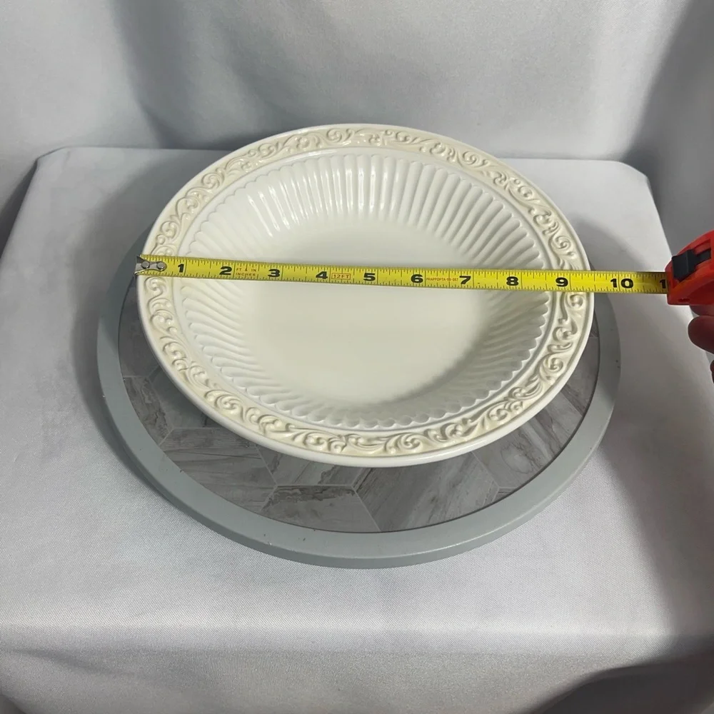 Butler's Corner By Lenox 9 3/8 Ind. Pasta Cream/White Embossed Ceramic Bowl